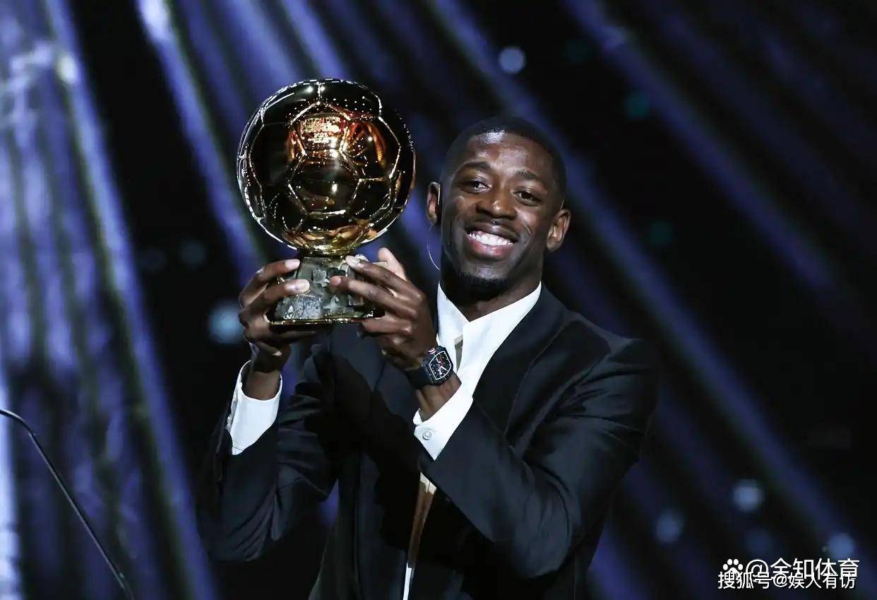 登山神器试过吗？智能汽车里玩《黑神话·悟空》？“人工智能+消费”爆款多！