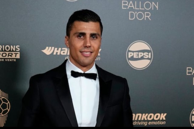 西亚卡姆30分 步行者战胜黄蜂