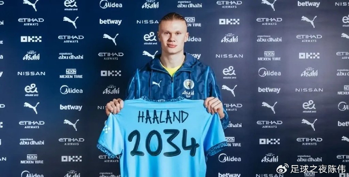 又来搞活！球队遭逆转C罗比争议手势，被扒14年前就曾这样做过