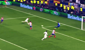 [中超]蒯纪闻传中 莱昂纳多转身低射破门