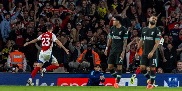 LCK冠军战队爆冷翻车！中单燃尽也赢不了，再输一场无缘世界赛